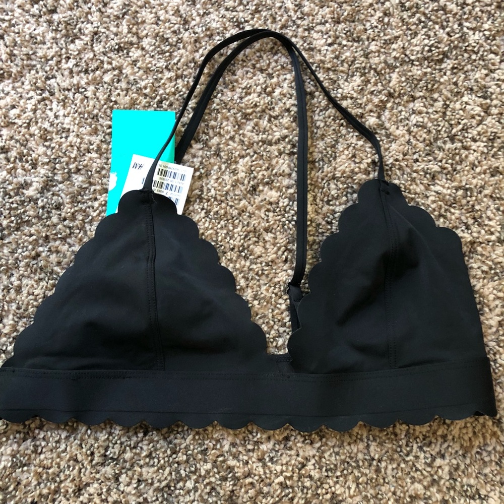 Scalloped bikini top FITS A SIZE XS-S